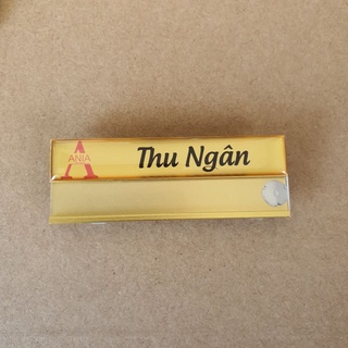 Bảng tên nhân viên - Thay tên