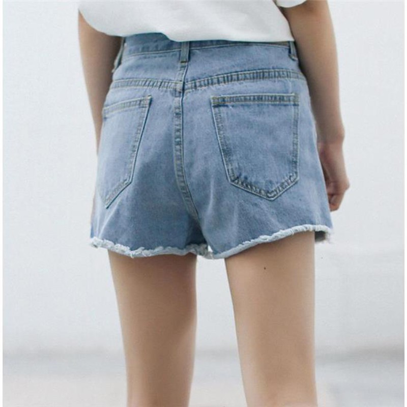 Quần short jeans ống rộng xẻ tà thời trang cho nữ