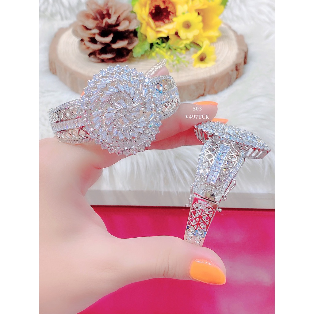 Vòng tay nữ UHA thiết kế độc đáo , lắc tay bền màu thiết kế cao cấp sáng lấp lánh V497