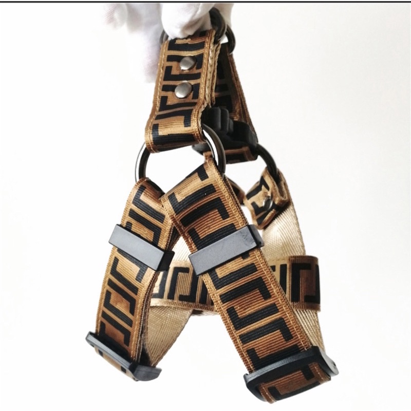 Set dây dắt + yếm ngực Phen đì siêu sang chảnh