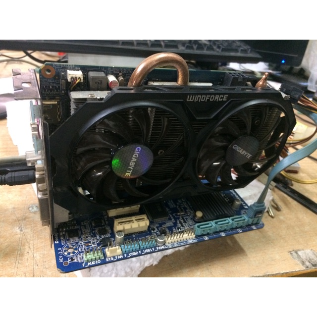 Card đồ họa Giga GTX 750ti 2gb ddr5 128bit bảo hành 3 tháng lỗi 1 đổi 1 card đồ họa chơi pubg tốt