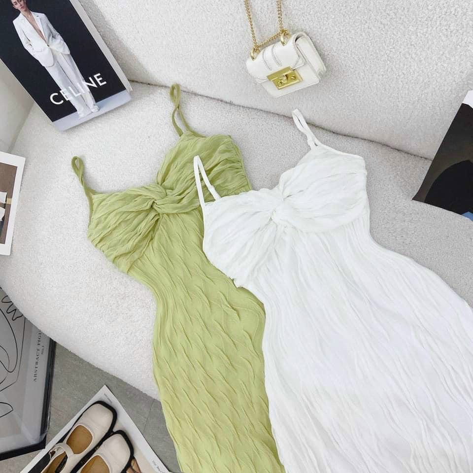 Đầm 2 dây xốp quảng châu body dáng dài kiểu xoắn ngực cực xinh , chất xốp dày dặn mềm ly