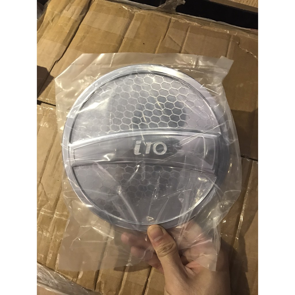 Hyundai i10 - Ốp nắp xăng mạ crom Hyundai i10 2015-2023, Chất liệu nhựa mạ crom