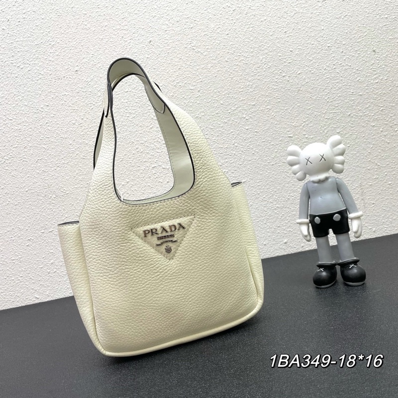 Túi xách nữ dáng vuông quai liền thương hiệu Prada cao cấp