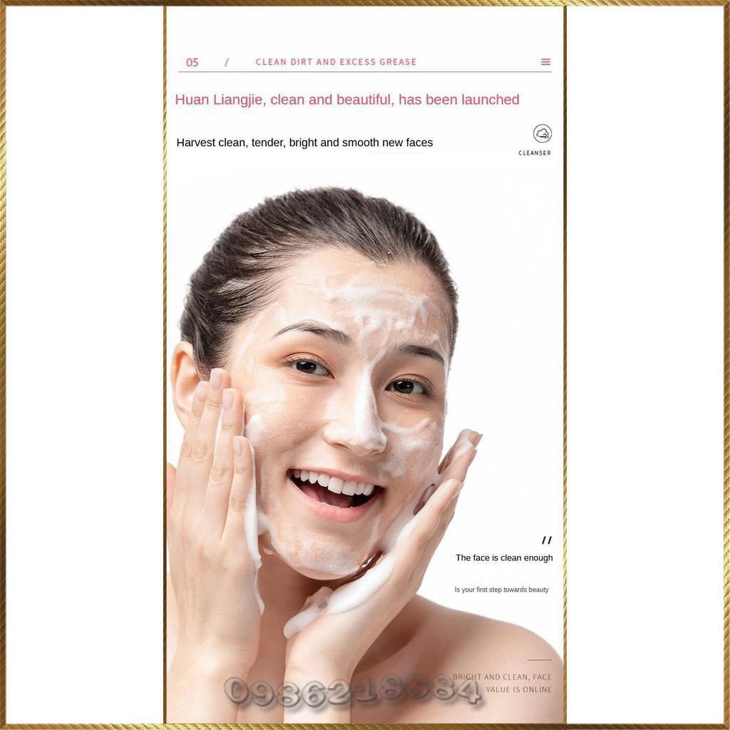 Sữa rửa mặt Đào Bioaqua Peach Extract Cleanser chứa Axit Amin hương thơm đào BPC1