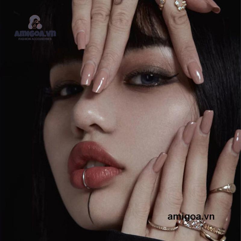 ✨✨Khuyên Xỏ Mũi Bằng Thép Titan Kiểu Dáng Đơn Giản Thời Trang Cho Nam Và Nữ