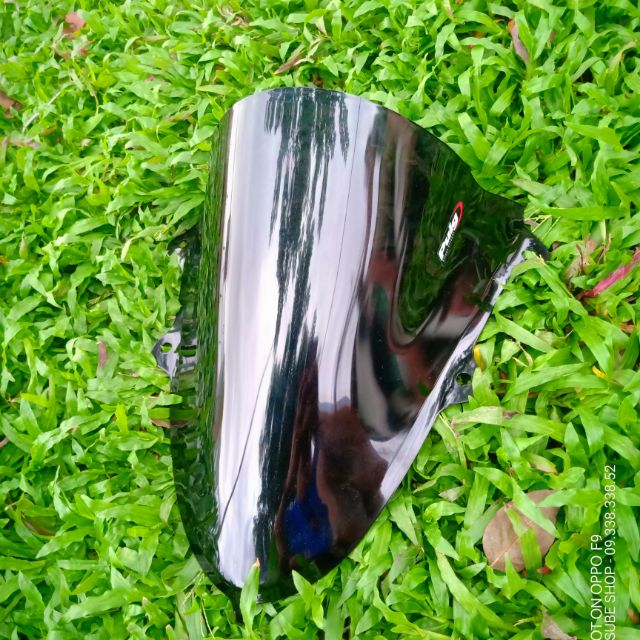 Kính chắn gió R15v3 hiệu Puig nhập Thái (đạp ko bể xem clip)