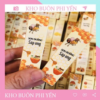 Son dưỡng môi sáp ong thỏi màu đỏ
