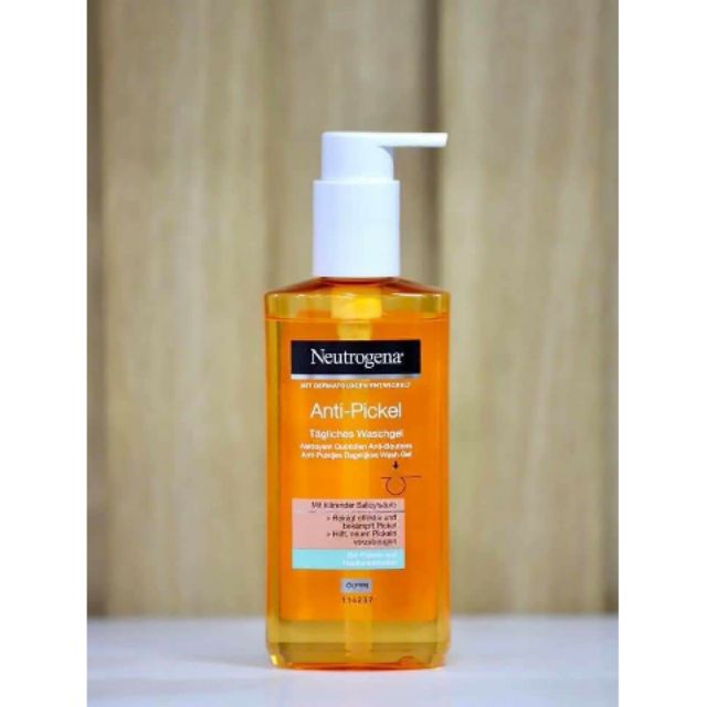 Sữa rửa mặt Neutrogena dành cho da dầu