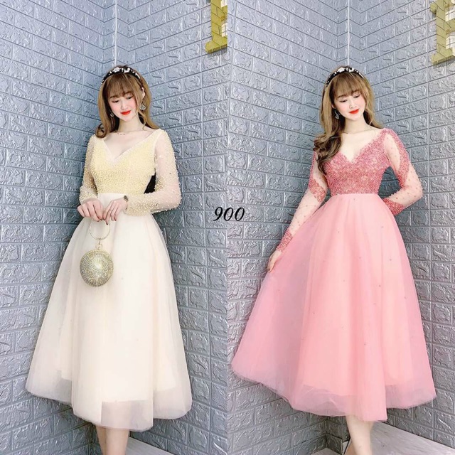 Đầm công chúa tay dài kết cườm