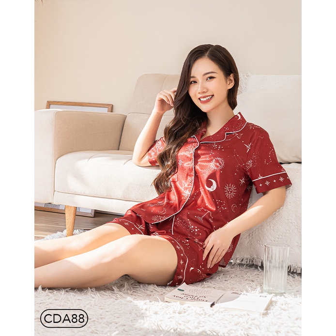 Bộ ngủ satin ZAM Luxury - CDA88 - áo ngắn tay quần đùi họa tiết