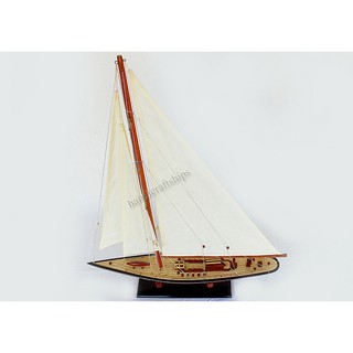 Mô hình du thuyền Endeavour (Đỏ - Đen) 50cm