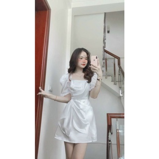 Đầm trắng cổ Ý vạt xéo