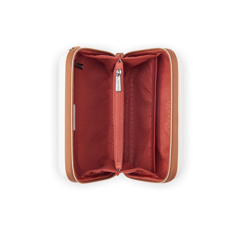 Túi clutch Chatelet Air 2.0: Thiết kế thanh lịch, tinh tế, mang tính biểu tượng Dây đeo cổ tay có thể tháo rời