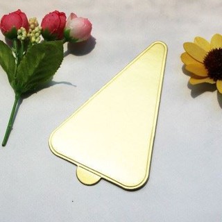 Đế Lót Bánh Tam Giác 100c/Lốc