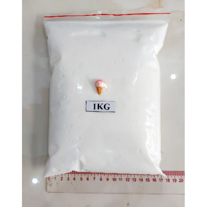 1kg Slime Basic Trắng tặng charm giá sỉ