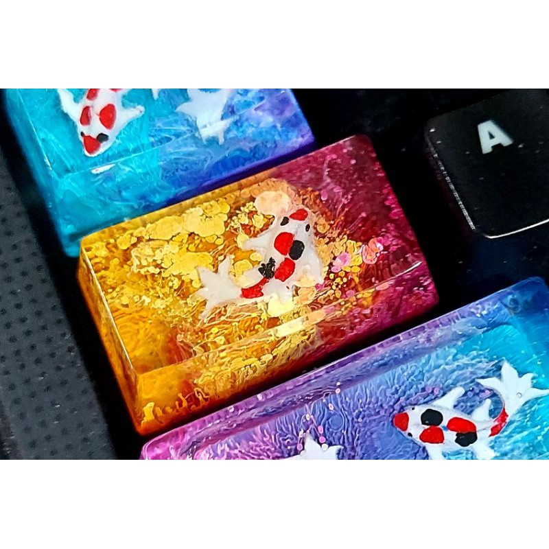 Keycap artisan cá koi 1.75u (phím caplock) trang trí bàn phím cơ gaming