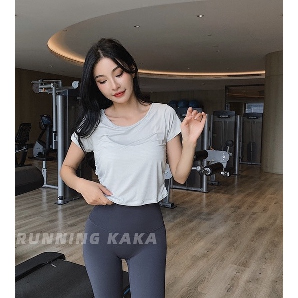 Áo CT nhún lưng Kaka