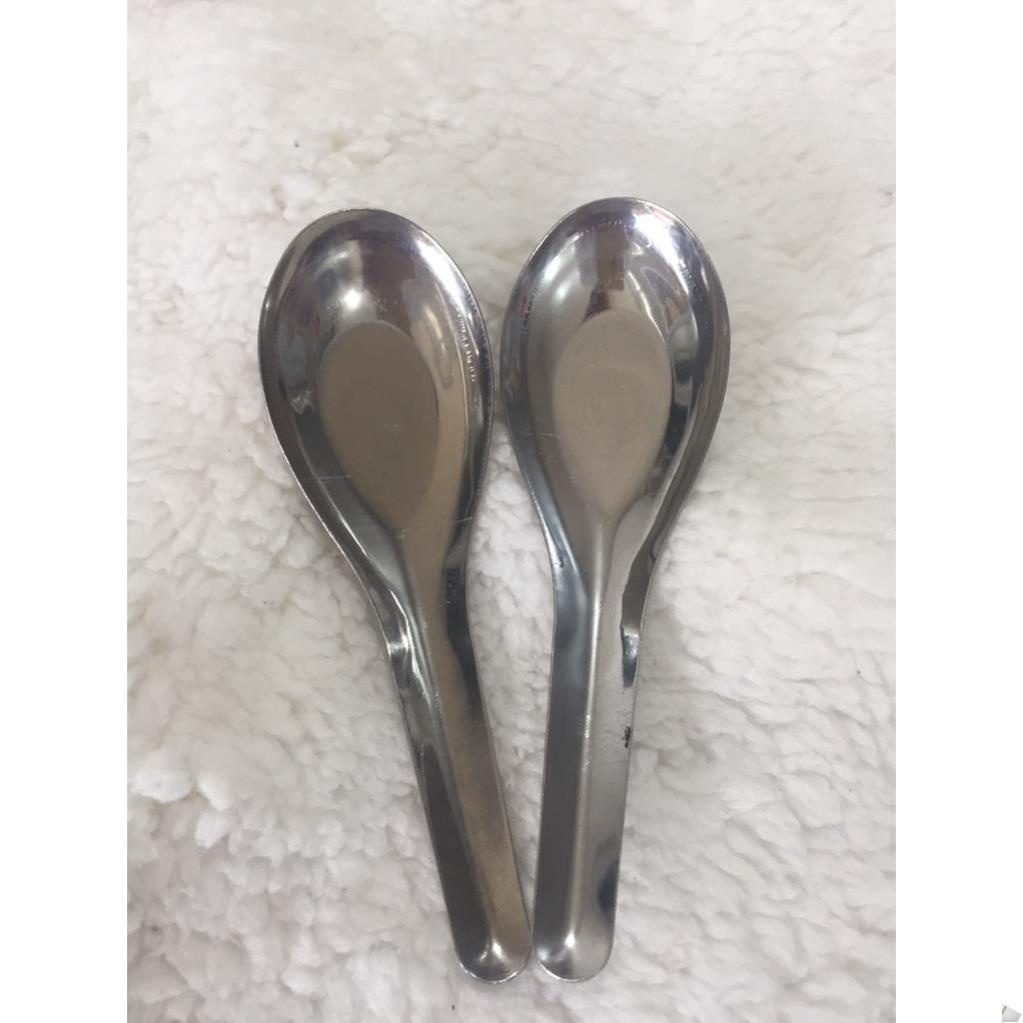 COMBO 5 Thìa ăn cơm Thìa ăn phở Thìa ăn súp inox Chi An - Màu trắng bạc loại 13.5 cm và 15.5 cm .