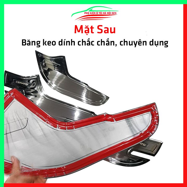 Bộ ốp tapli Cerato 2019-2023 vân Titan chống xước va đập khi mở cửa và làm đẹp xe