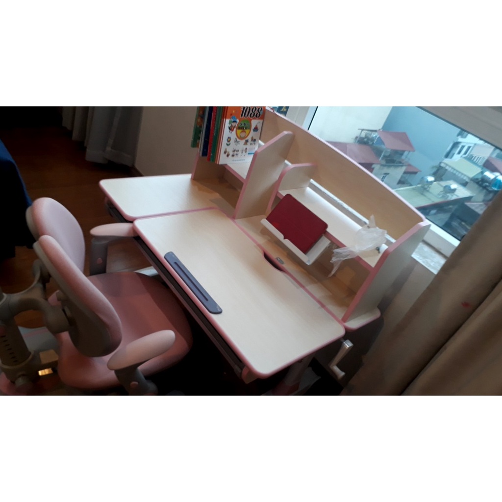 Bàn ghế chống gù BBUK SPACEBABY bảo hành 3 năm tư vấn từ bác sĩ Ms Ergonomic UK100s -Crown C02