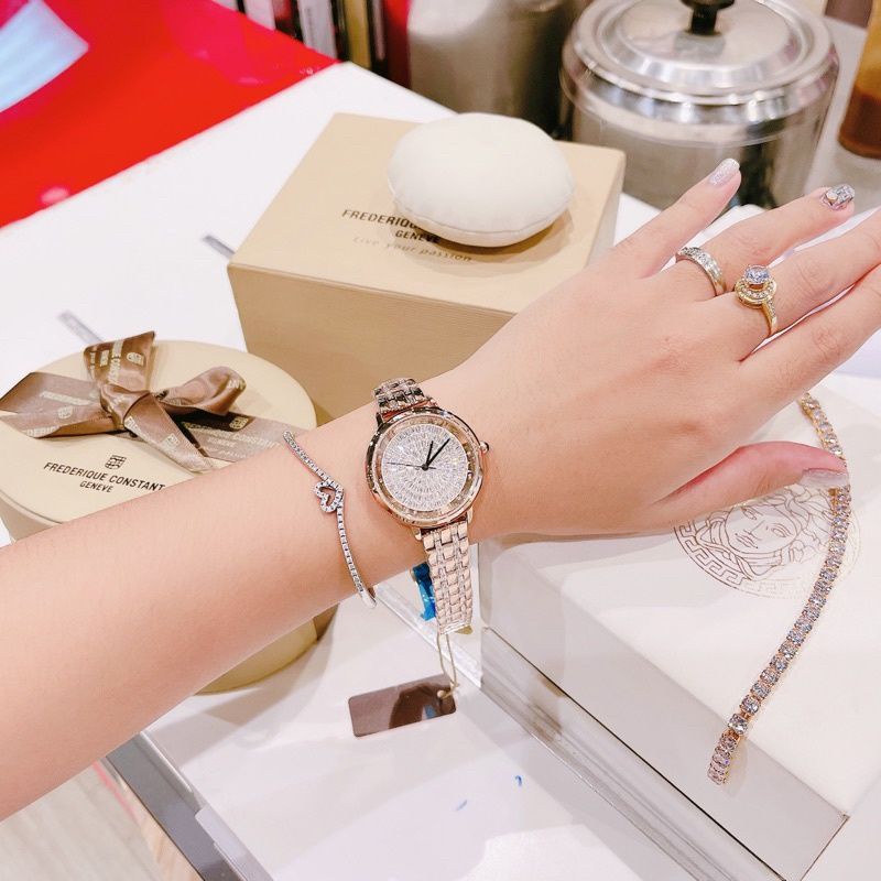 Đồng hồ dây sắt nữ