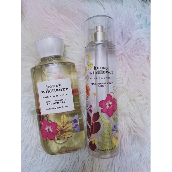 Bộ sản phẩm xịt thơm và gel tắm  Honey Wildflower Bath & Body Works.