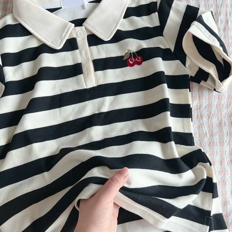 Áo Polo Nữ Ngắn Tay Kẻ Ngang Thêu Hình Quả 🍒  ❤️