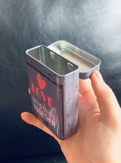 Hộp Sắt Đựng Thuốc Lá