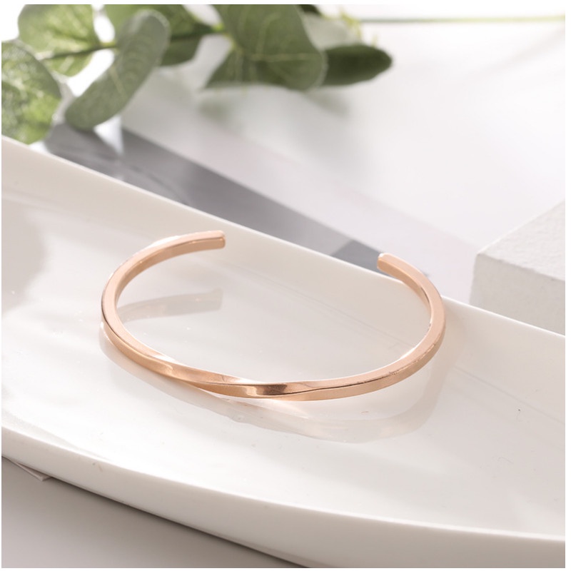 Vòng Tay Cuff Nam Nữ Unisex Dạng Xoắn Titan Ko Han Rỉ TT 3976
