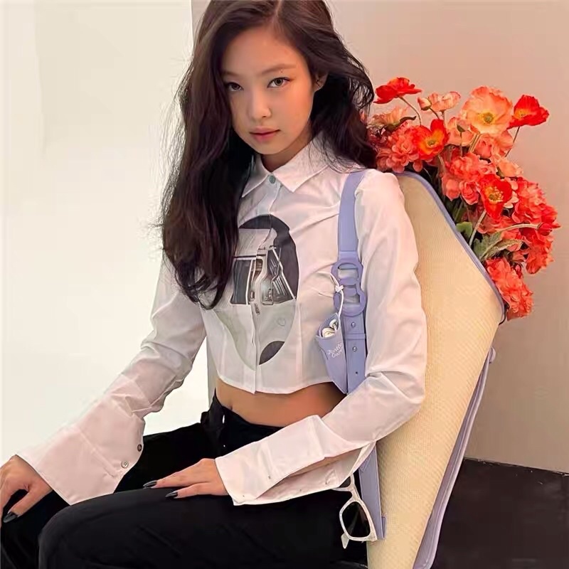 Áo Sơ Mi Croptop Jennie Trendy Dễ Phối Đồ
