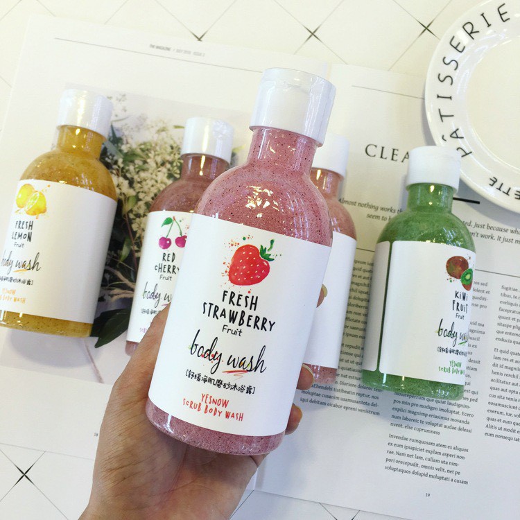 Sữa tắm tẩy da chết Yesnow (260GR) | BigBuy360 - bigbuy360.vn