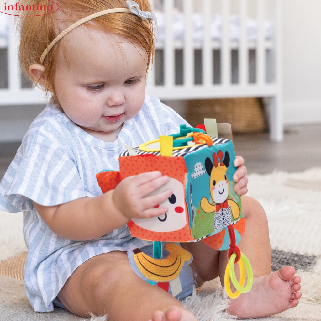 Đồ chơi khám phá Peek&Seek Sensory Discovery Cube Infantino - Phát triển trí tuệ, phối hợp hành động & giác quan