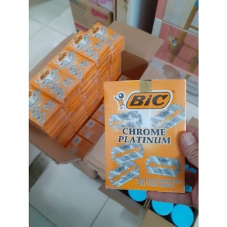 1 hộp dao lam bic loại 1, hộp 100 lưỡi dao, giá 165.000đ, dùng trong spa và vtm.