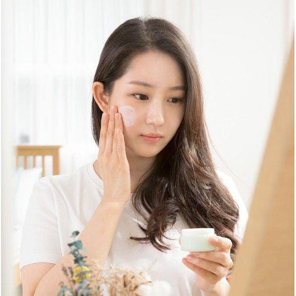 Kem dưỡng lót kiểm soát nhờn Innisfree No - Sebum Powder Cream 3in1 | BigBuy360 - bigbuy360.vn
