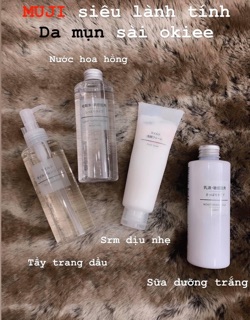 MUJI Light Toning Water 200ml