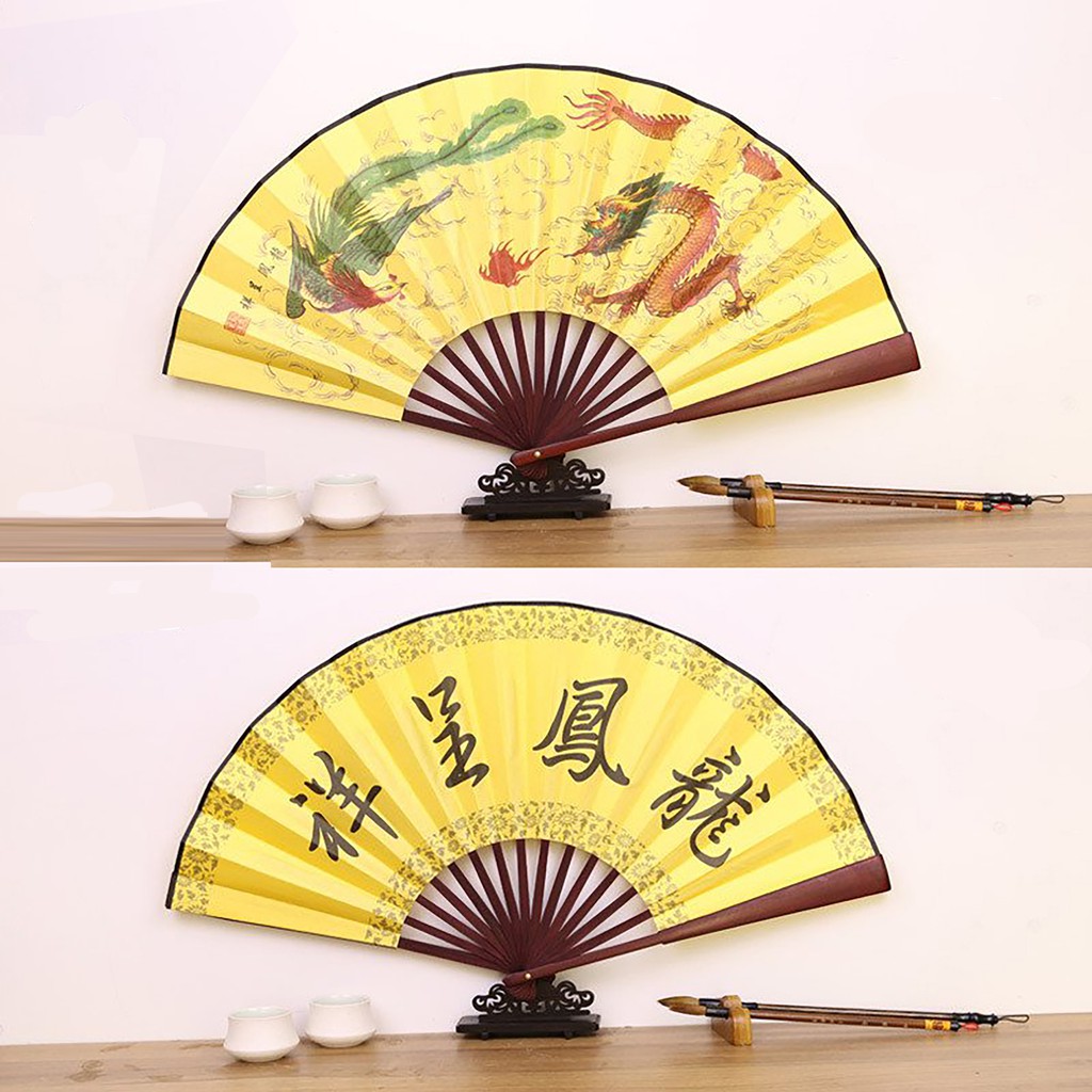 (nhiều mẫu) Quạt xếp nền vàng nan 31cm cổ phong cảnh in họa tiết đẹp phong cách cổ trang cosplay