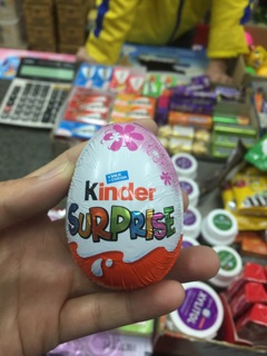 Sô-cô-la KINDER SURPRISE 20g