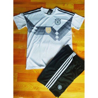 Bộ quần áo đá bóng Đức trắng đen World Cup 2018