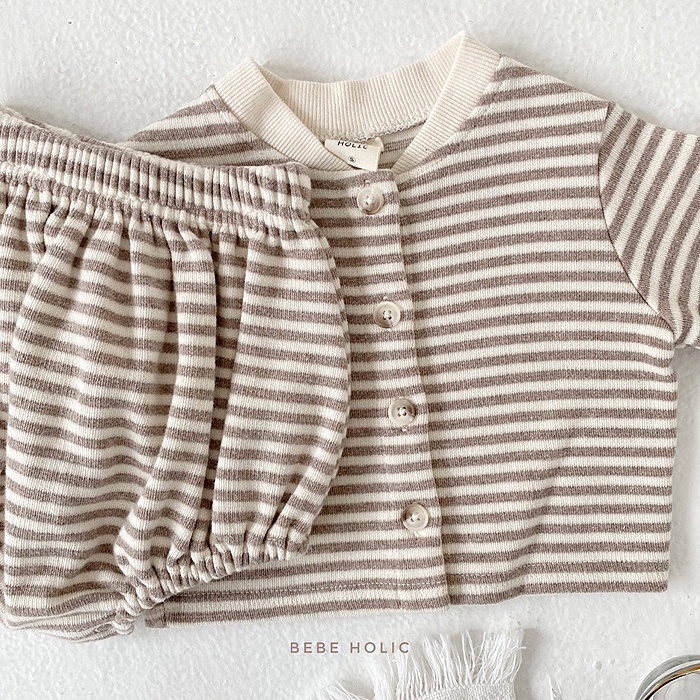 Bộ Áo Thun Tay Dài Kẻ Sọc + Quần Short 2 Món Cho Bé Trai Sơ Sinh