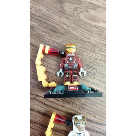 Mô hình 2hand lego người sắt