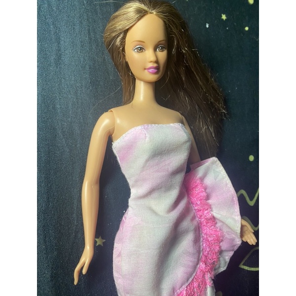 Búp bê Barbie