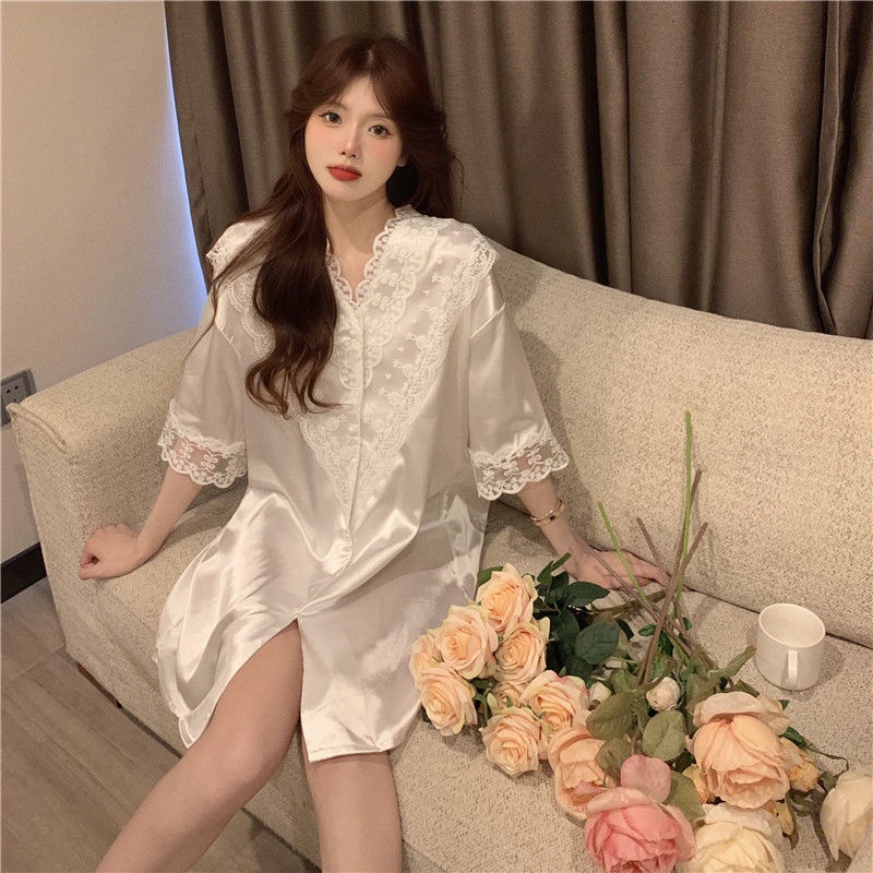 Đồ ngủ phối ren phong cách công chúa ngọt ngào thời trang mùa hè cho nữ