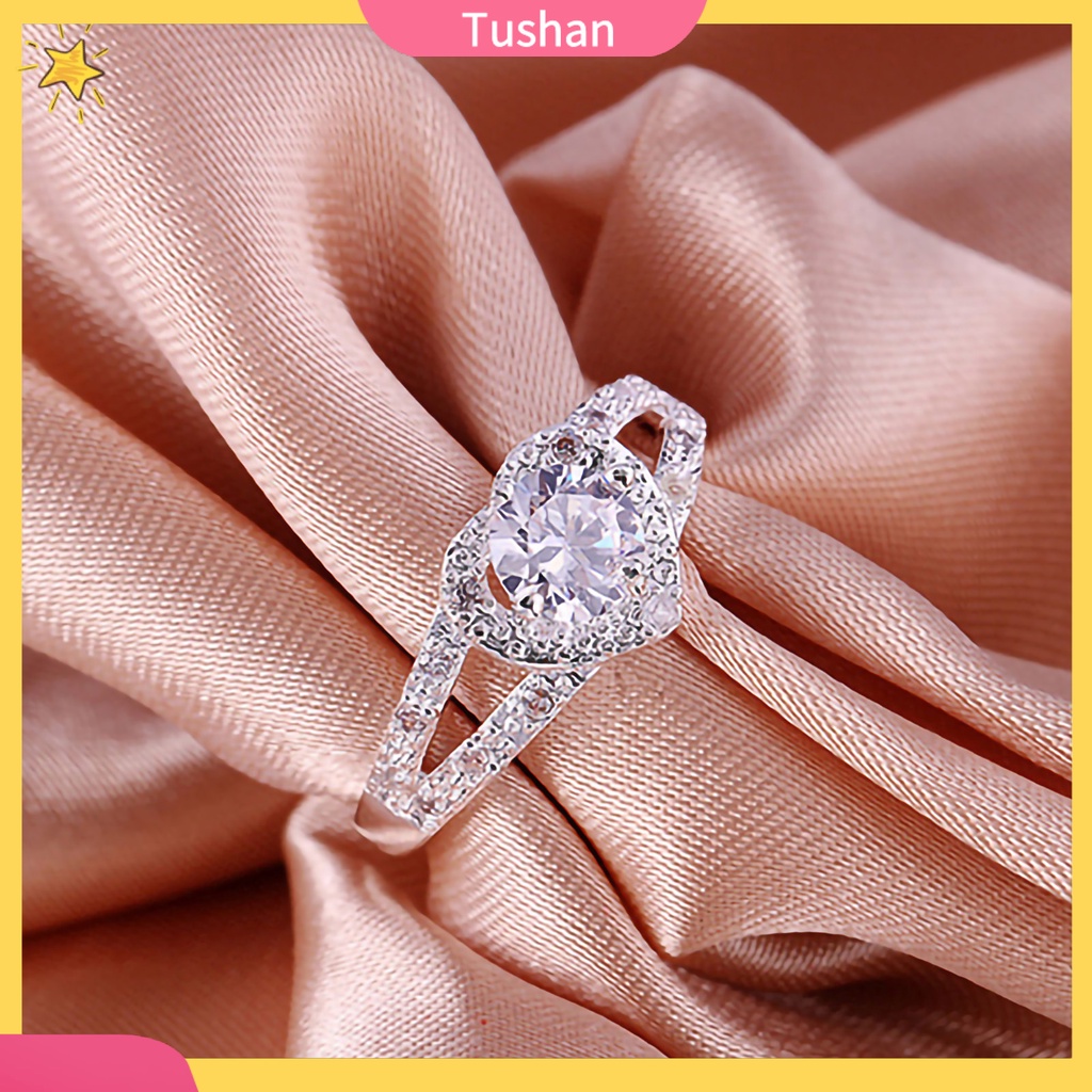 Nhẫn đính kim cương giả tinh tế cho nữ