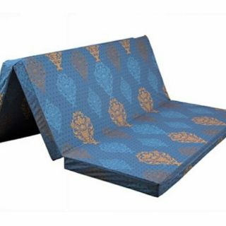 Nệm mút cứng PE gấp 3 dày 8cm