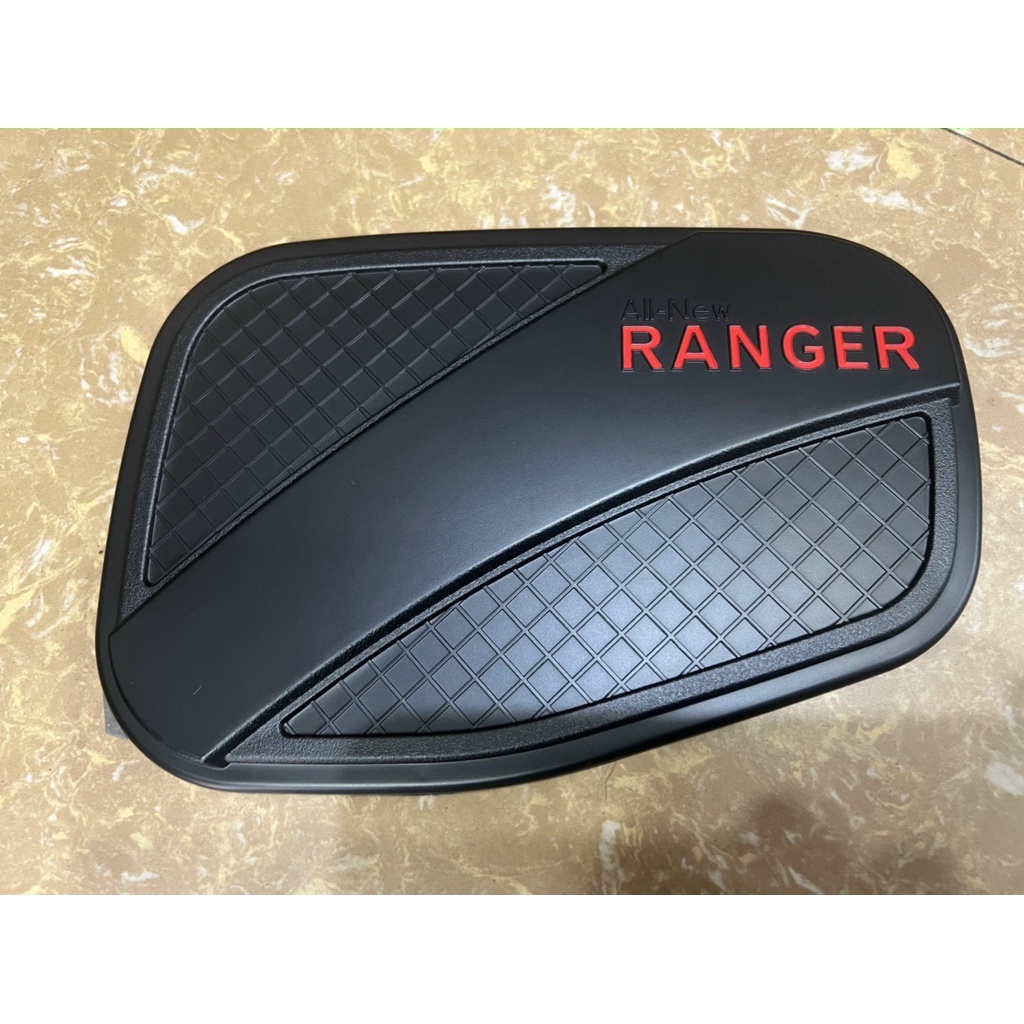 Ốp trang trí xe Ford Ranger 2022 2023 màu đen thể thao đẹp
