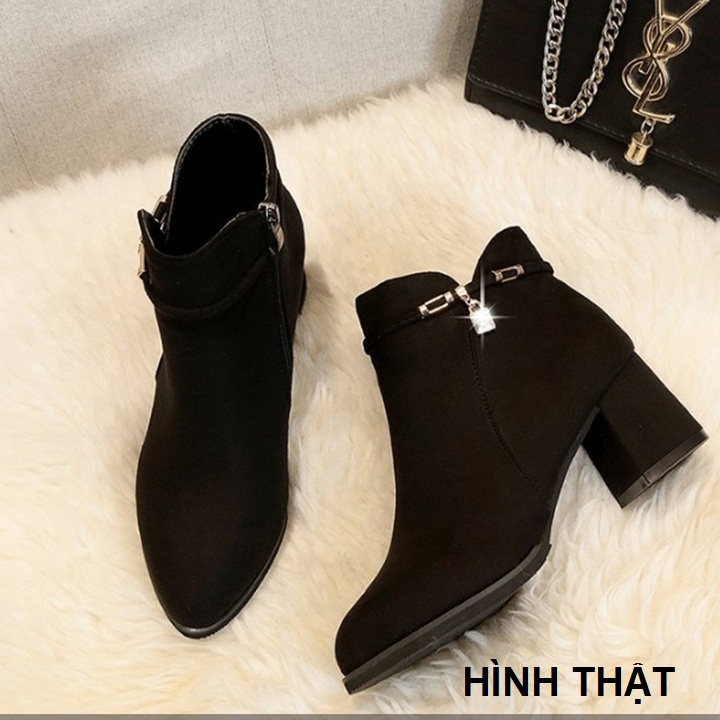 [HÀNG XỊN] Giày bốt đế vuông 5 phân cổ ngắn phối ổ khóa, da lộn trơn cao cấp, sang trọng S077 | BigBuy360 - bigbuy360.vn