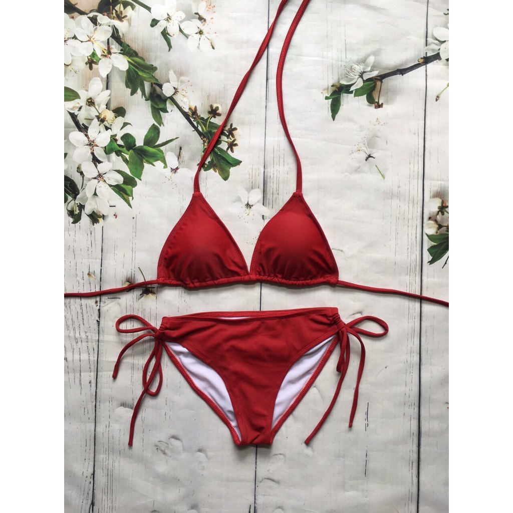 Đồ bơi bikini hai mảnh đỏ quyến rũ