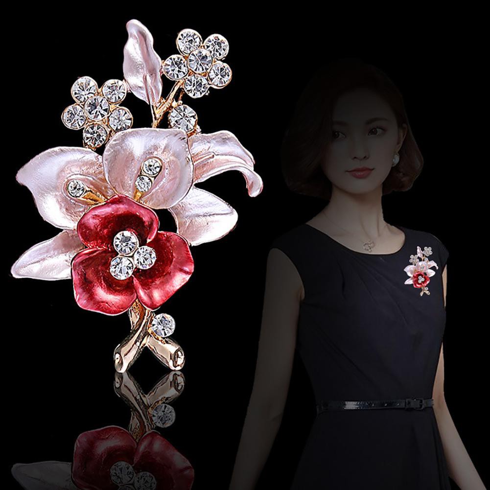 Cài Áo Hình Hoa Đính Đá Thanh Lịch Dành Cho Nữ