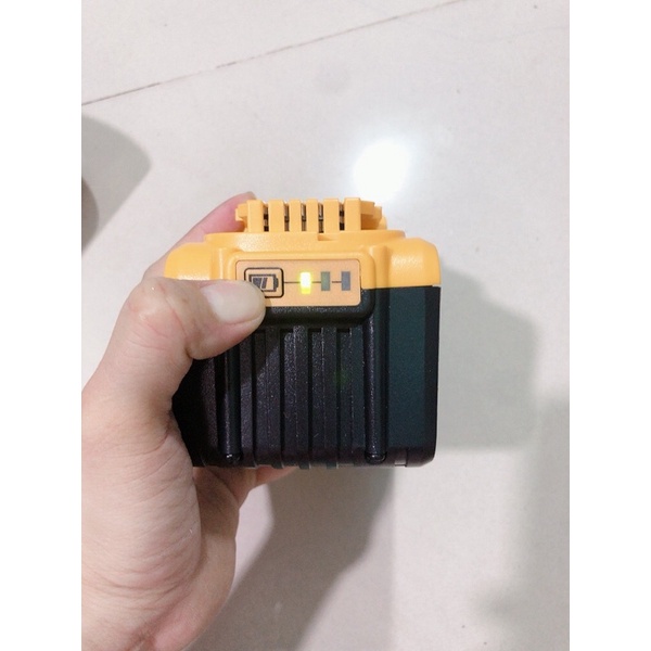 pin đóng mới dewalt tem in 9ah ( dung lượng 6a)